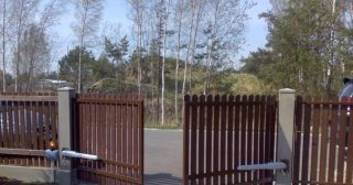 Купить распашные ворота из штакетника Краснотурьинск, цена от 2695 руб.